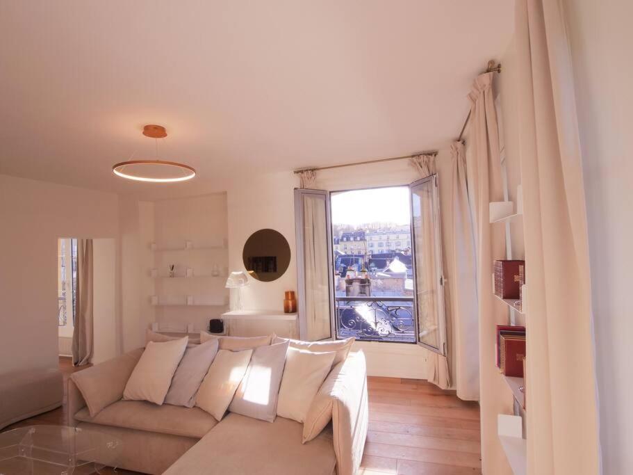 Charme Et Modernite Au Coeur Du Quartier St Louis Apartment Versailles Ngoại thất bức ảnh