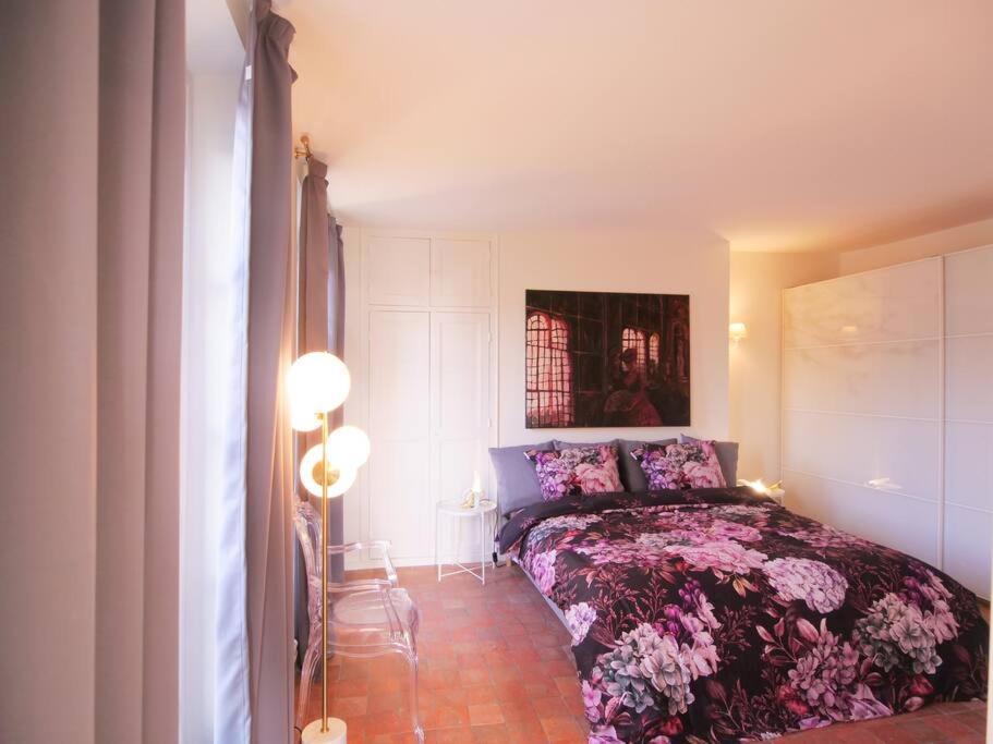 Charme Et Modernite Au Coeur Du Quartier St Louis Apartment Versailles Ngoại thất bức ảnh